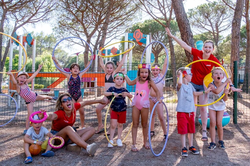 Oasis Village - Kids' Mini Club